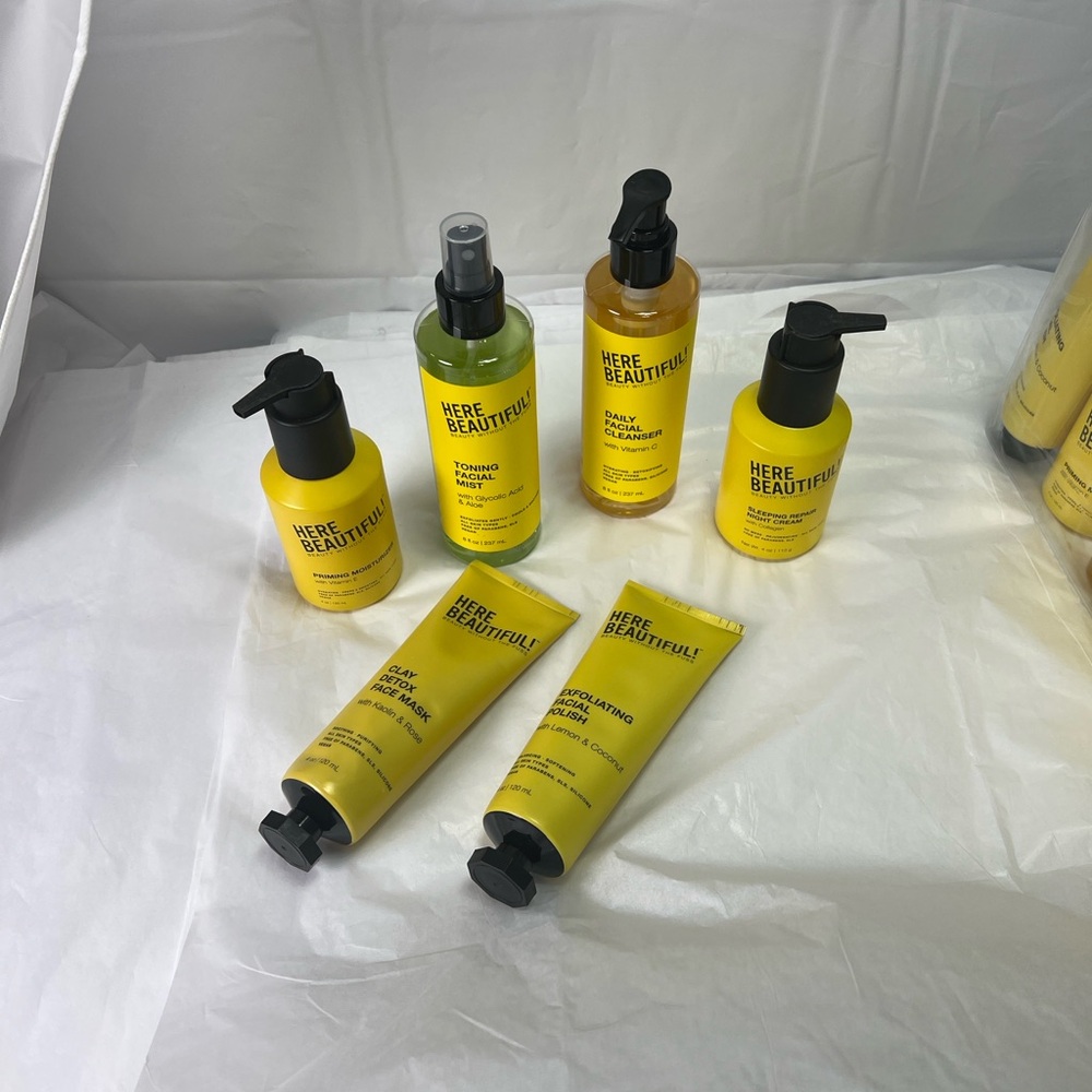 Here Beautiful! Skincare Beauty Set New Full Size Set of 6